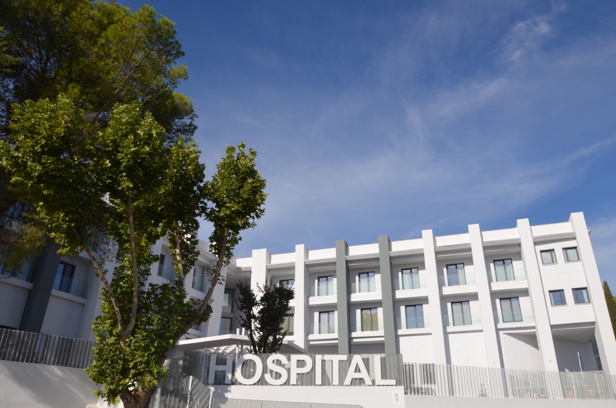  El nuevo hospital privado de Jaén cuenta con 25 consultas y 5 quirófanos 