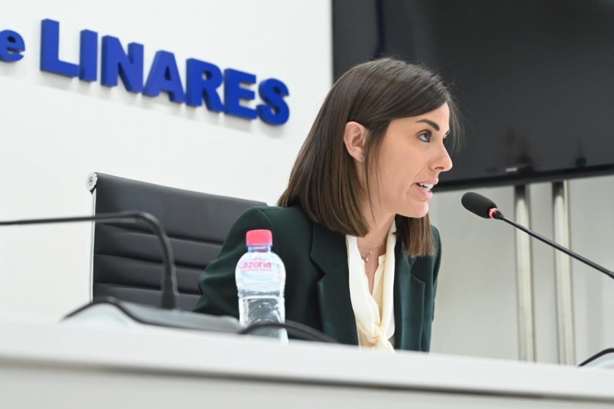  Dimite la concejal de Economía de Linares para frenar la moción 