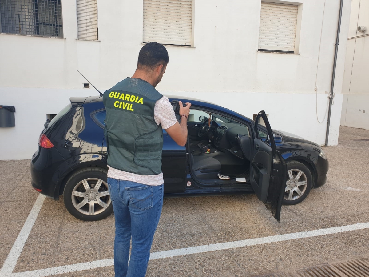  Detenidos en Villacarrillo por 17 robos en el interior de vehículos 