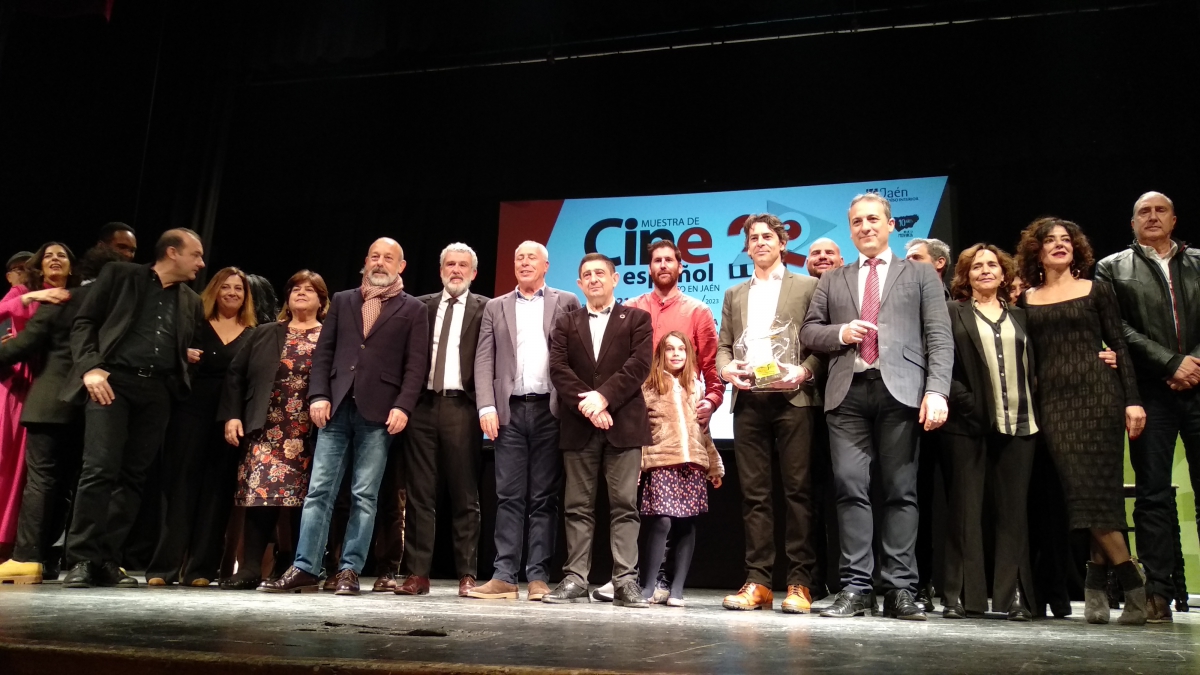  Eduardo Noriega recibe el premio Miguel Picazo en Cazorla 