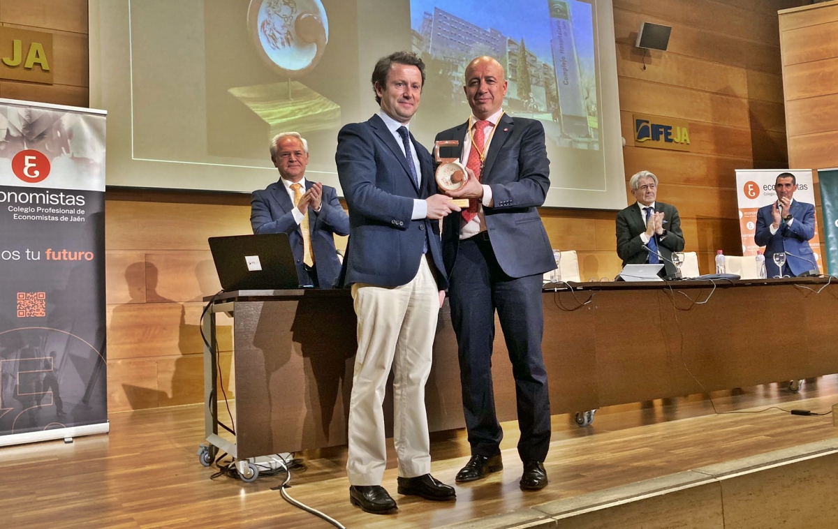  Premio de los economistas al Hospital Universitario de Jaén 