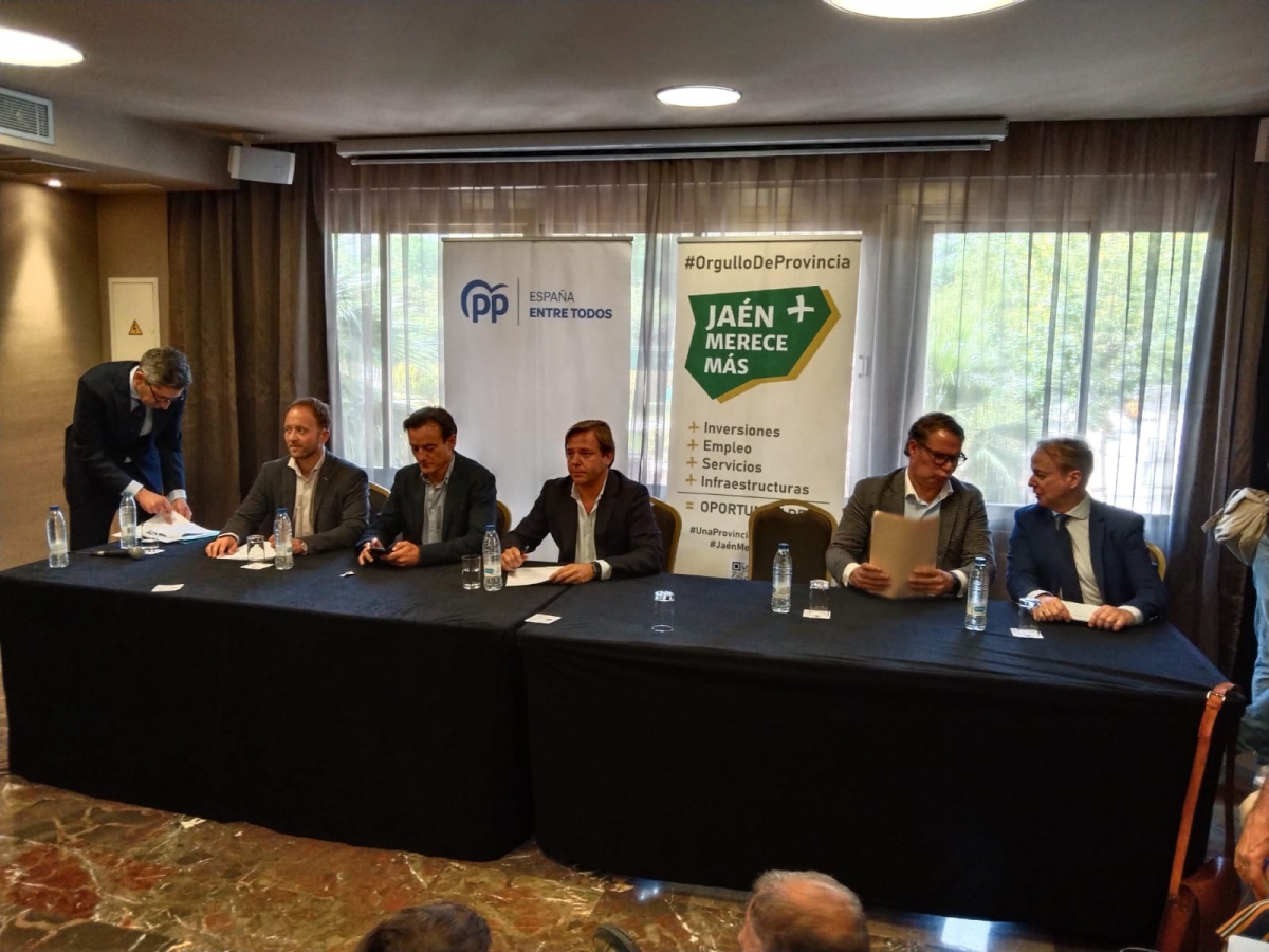  Jaén Merece Más hace público el acuerdo con el PP en la capital 