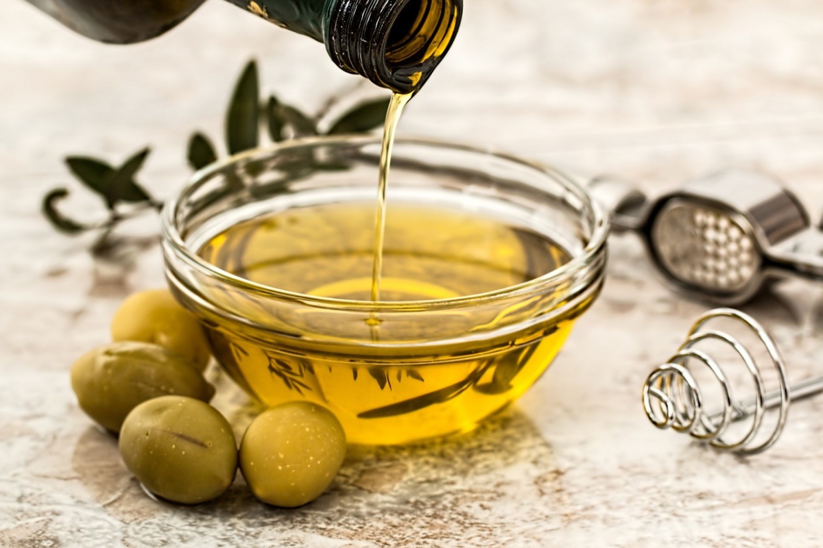  El aceite de oliva se encarece casi un 70% de media en los supermercados 