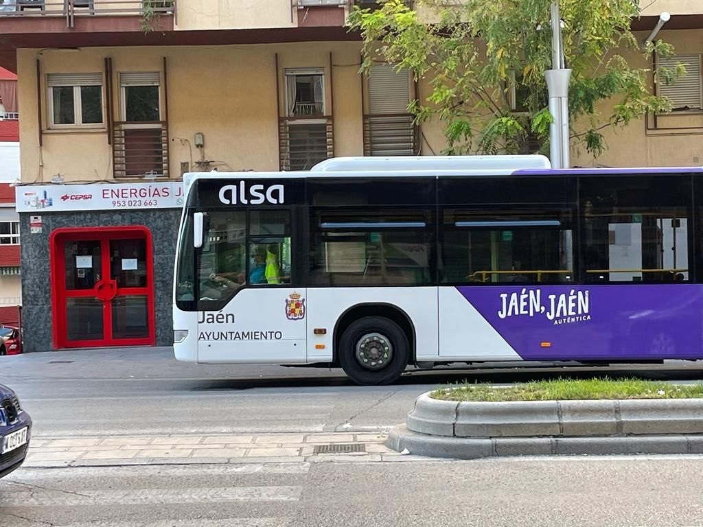  El Ayuntamiento licitará en primavera el servicio de bus urbano 