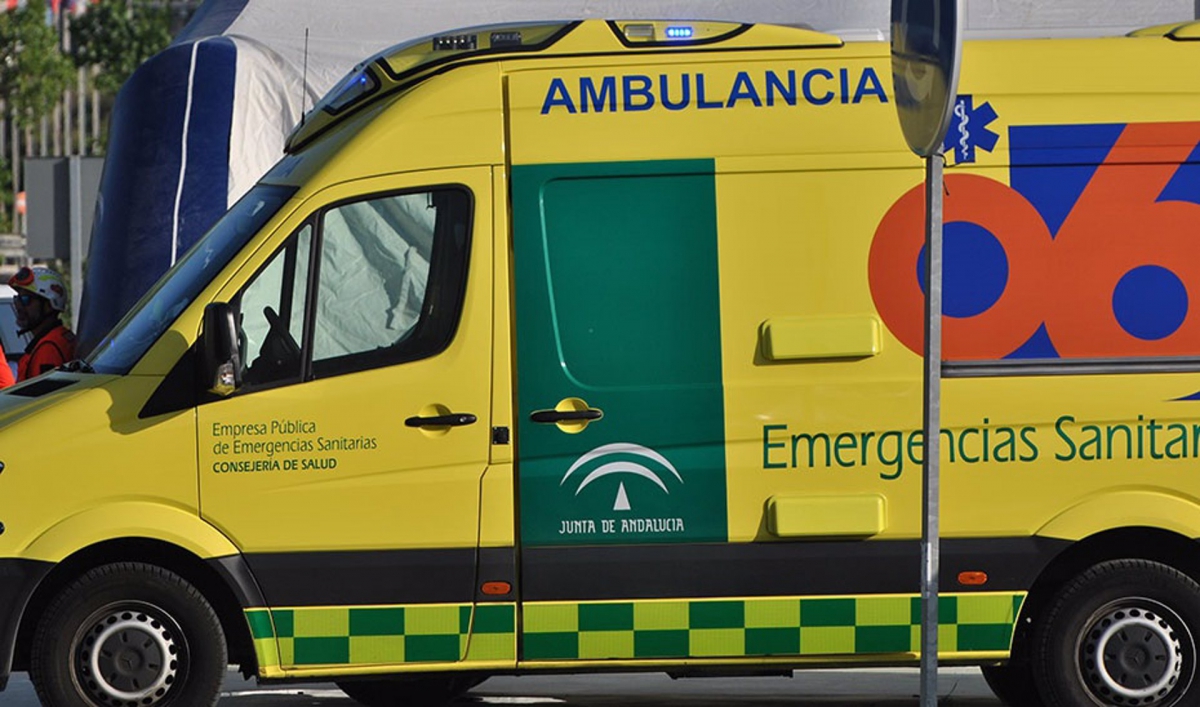  Un fallecido y cuatro heridos en un accidente en Campillo de Arenas 