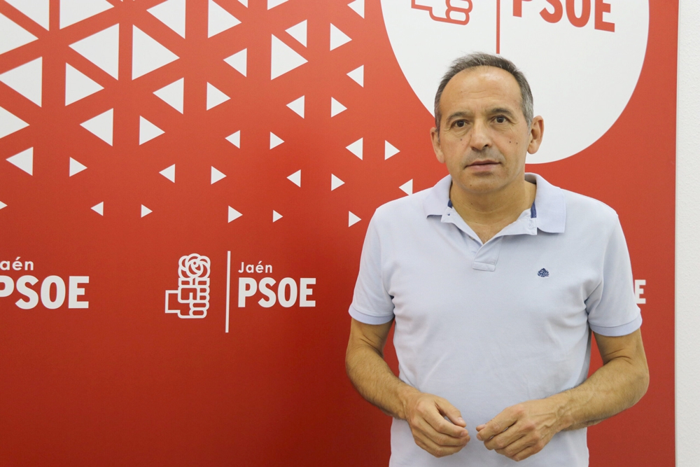  El PSOE acusa a Moreno Bonilla de discriminar a los colegios públicos 