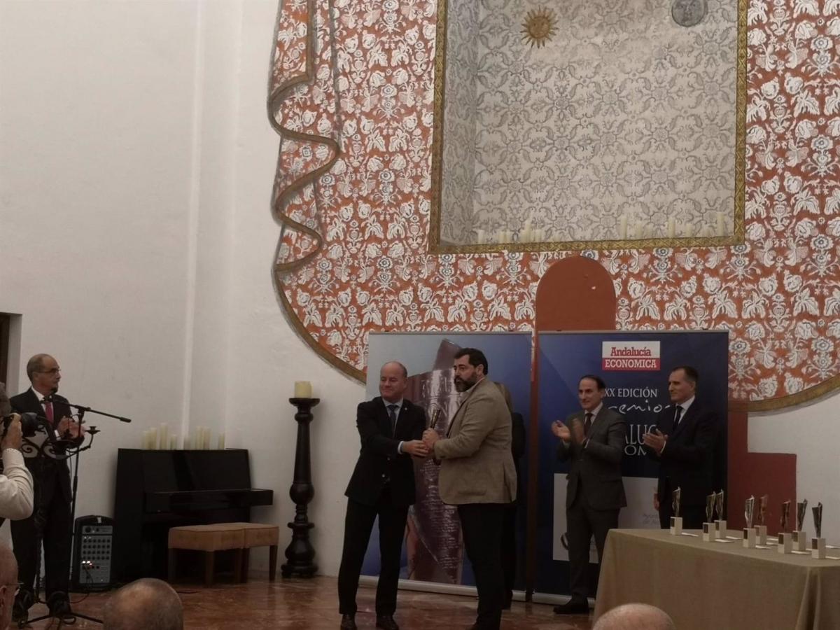  Premio Cooperación Empresarial por Andalucía Económica para Macrosad 