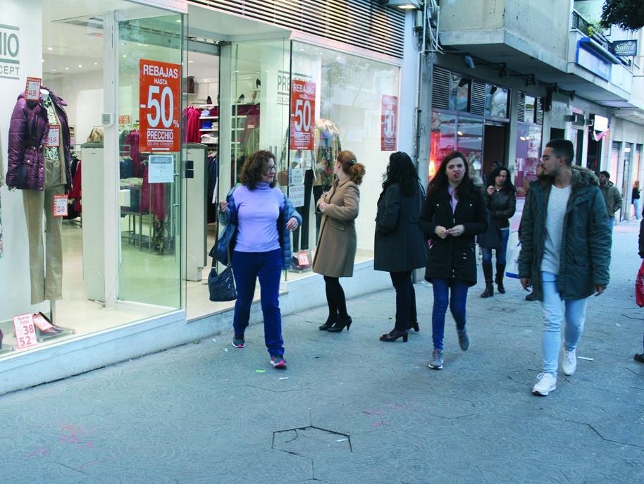 Jaén gastará 99 euros en rebajas, 54 de ellos en textil 