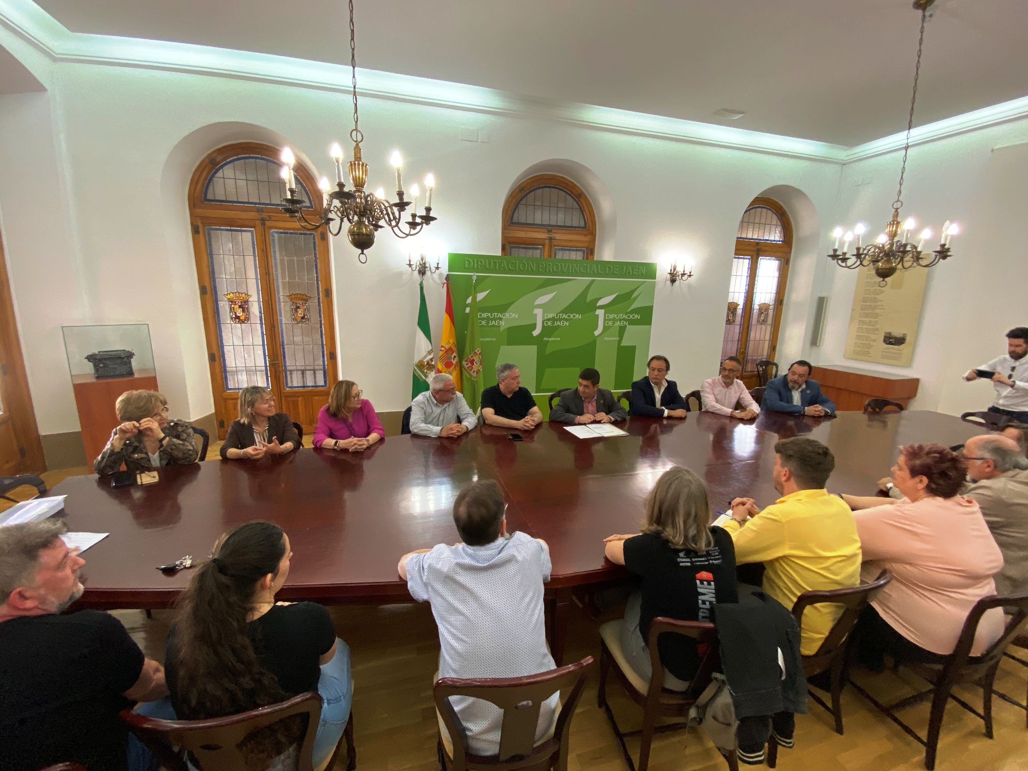  La Diputación aborda con colectivos la rehabilitación de Santo Domingo 