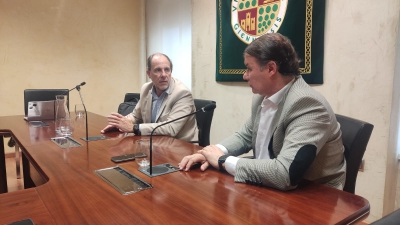  Jaén Merece Más se reúne con el rector de la UJA por el futuro de Jaén 