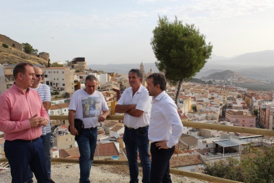  El Ayuntamiento de Jaén acondiciona el mirador de El Tambor 