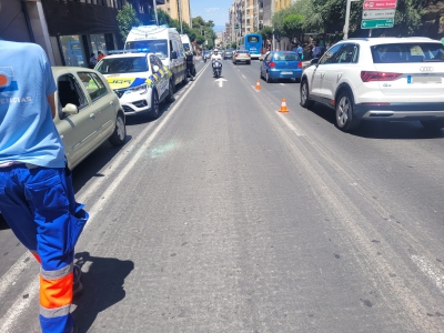  Un accidente en la Avenida de Madrid moviliza a una docena de policías 