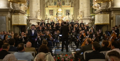  La Orquesta y Coro de la UJA ofrece un emotivo concierto en la Catedral 