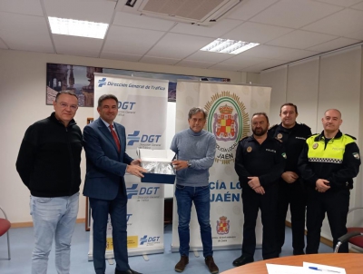  El Ayuntamiento y la DGT trabajan para la detección de drogas en Jaén 