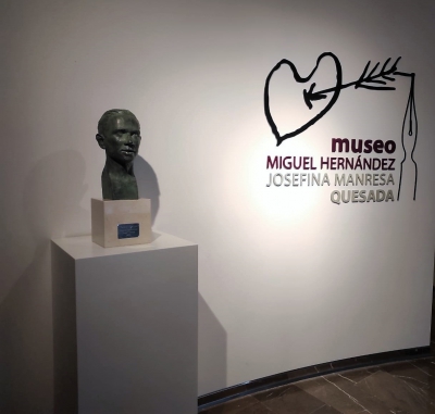  El Museo Miguel Hernández reúne obras poéticas de los siglos XX y XXI 