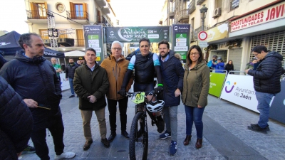  Jaén acoge por segundo día la salida de la Andalucía Bike Race 
