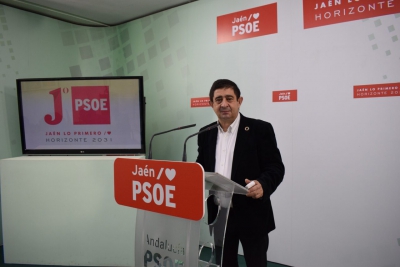  Reyes afirma que el PSOE sale a por todas para acabar con la Junta de derechas 