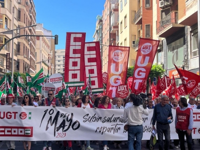  Unas 700 personas participan en la manifestación de 1º de mayo en Jaén 