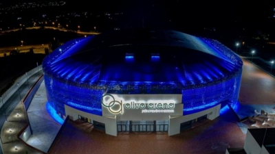  El Olivo Arena se ilumina de morado para el centenario del Real Jaén 