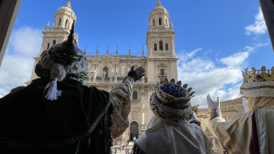  Los Reyes Magos de Oriente llegan a la capital de Jaén 