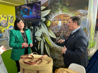  Jaén luce su moda flamenca y su oferta turística en la Simof de Sevilla 