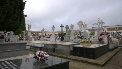  Cementerio Municipal de San Ginés 