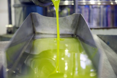  Asaja tacha de "positivas" las cifras de aceite de oliva en febrero 