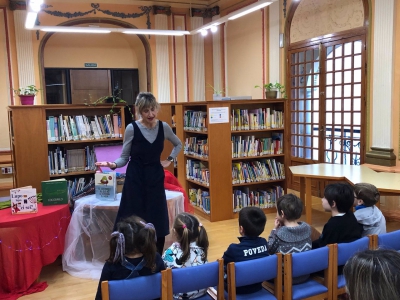  Escolares del San Juan Bosco celebran el Día del Libro en la biblioteca 