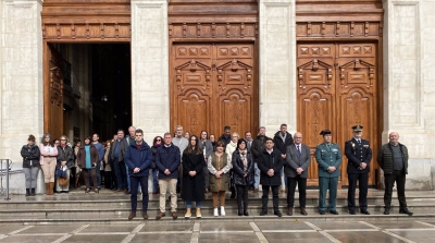  Minuto de silencio en Jaén por los agentes de la Guardia Civil fallecidos 