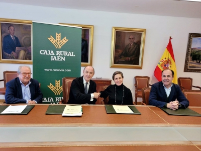  La Fundación del Olivar y Caja Rural impulsan las visitas al Terra Oleum 